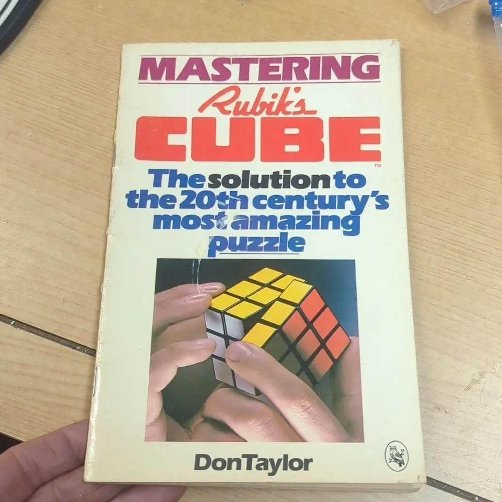 set of vintage Rubik's-style puzzles and Don Taylor book - Picture 12 of 12